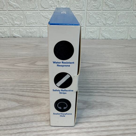 3DActive Running Belt Plus Waist Pack Adjustable Reflective Strips Earphone Hole - Picture 2 of 4